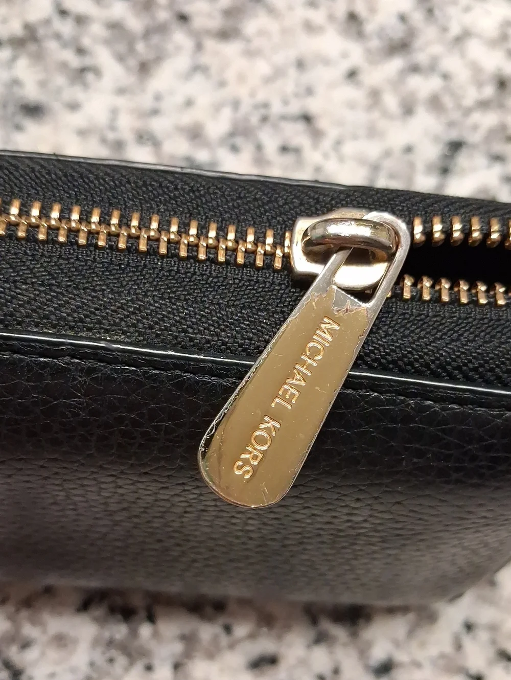 Michael Kors Black Leather Jet Set Continental Zip Around Wallet